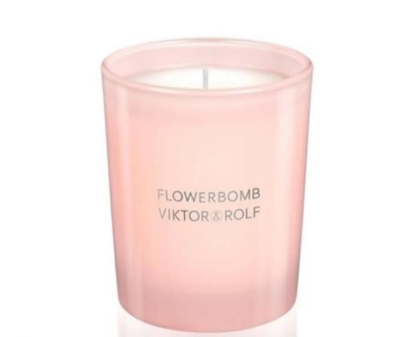 Viktor & Rolf Flowerbomb (W) 70g, Vonná sviečka