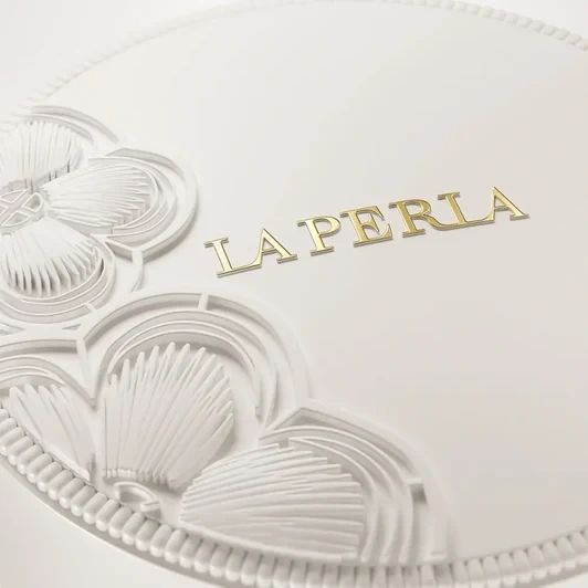 La Perla Energising Salts and Oil Body Scrub 250 ml - Tester (Pôvodná cena €44,95) 1
