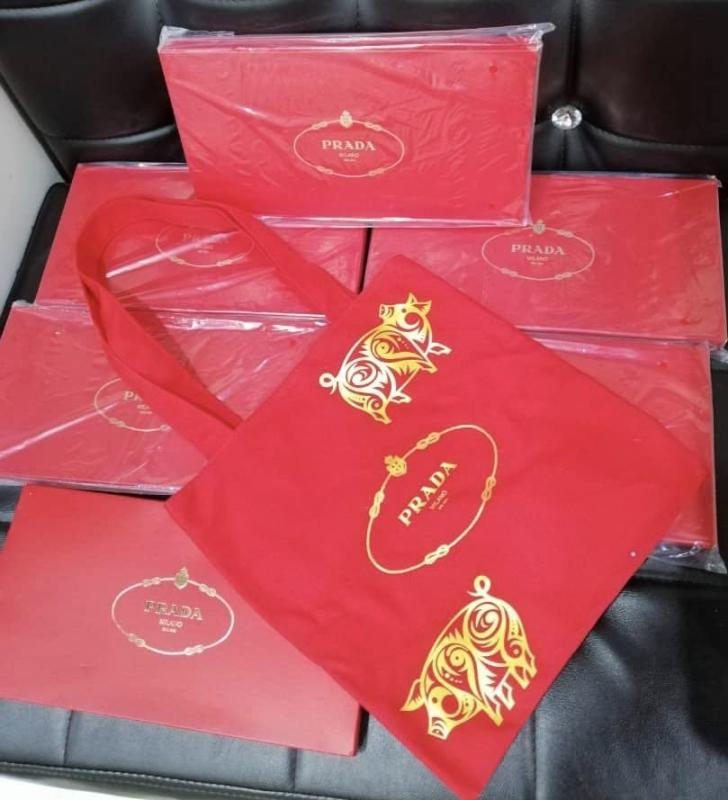 Prada Red-Gold Pouch Tote Bag, Taška